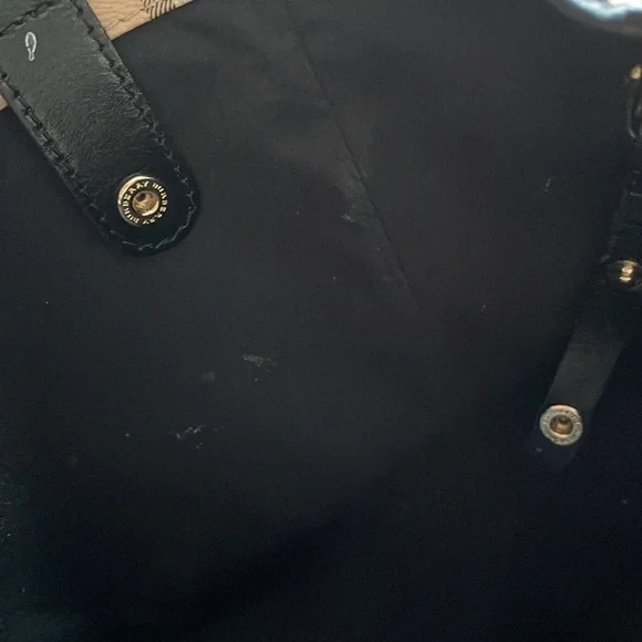 Authentic Burberry Tote - Picture 5 of 11